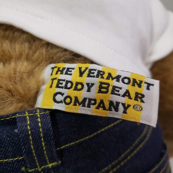 Vermont Teddy Bear Company Brown Bear Jointed Love Tattoo White Shirt Jeans - Picture 8 of 9